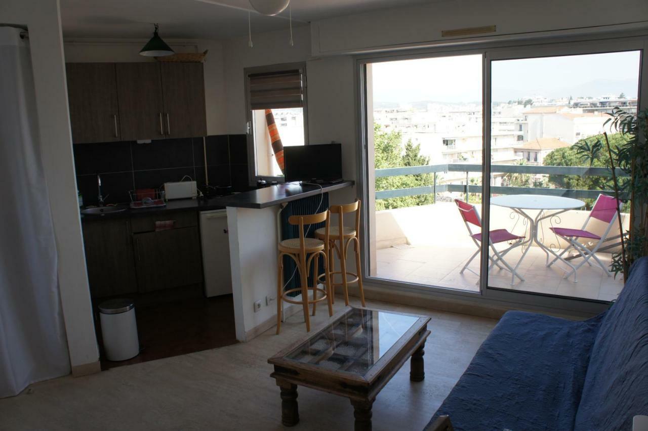 Apartamento Le Montana Juan-les-Pins Exterior foto